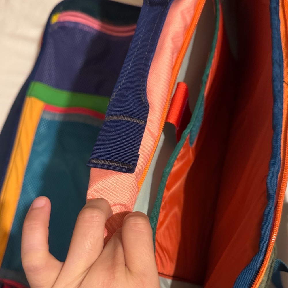 Cotopaxi Allpa 28L Backpack - Del Día - Picture 4 of 5